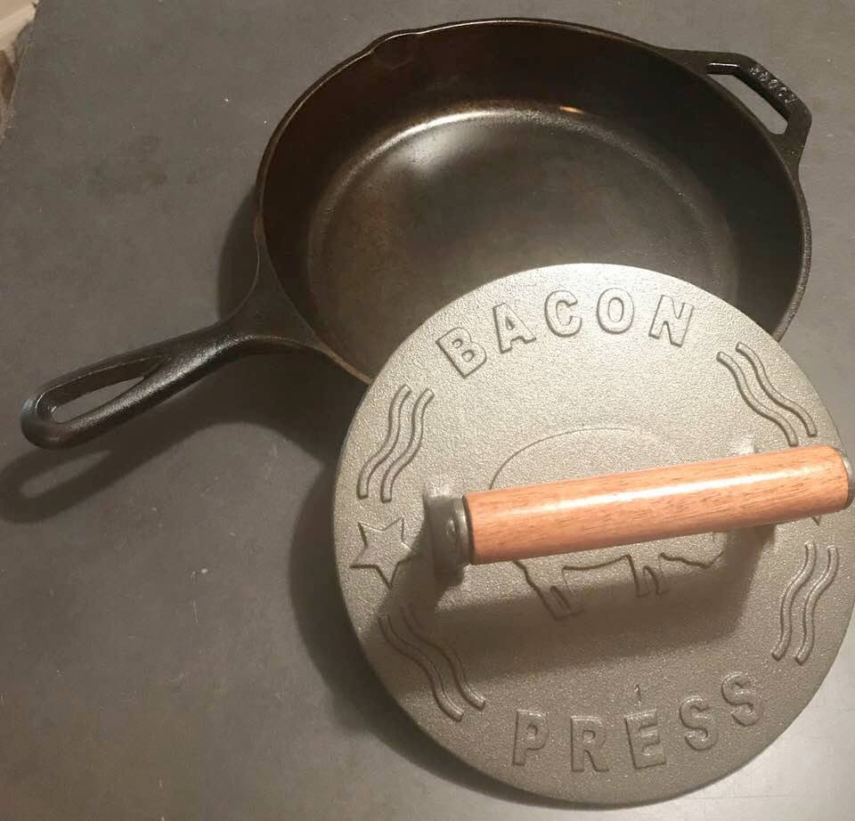 My new Lodge Wildlife Series. : r/castiron