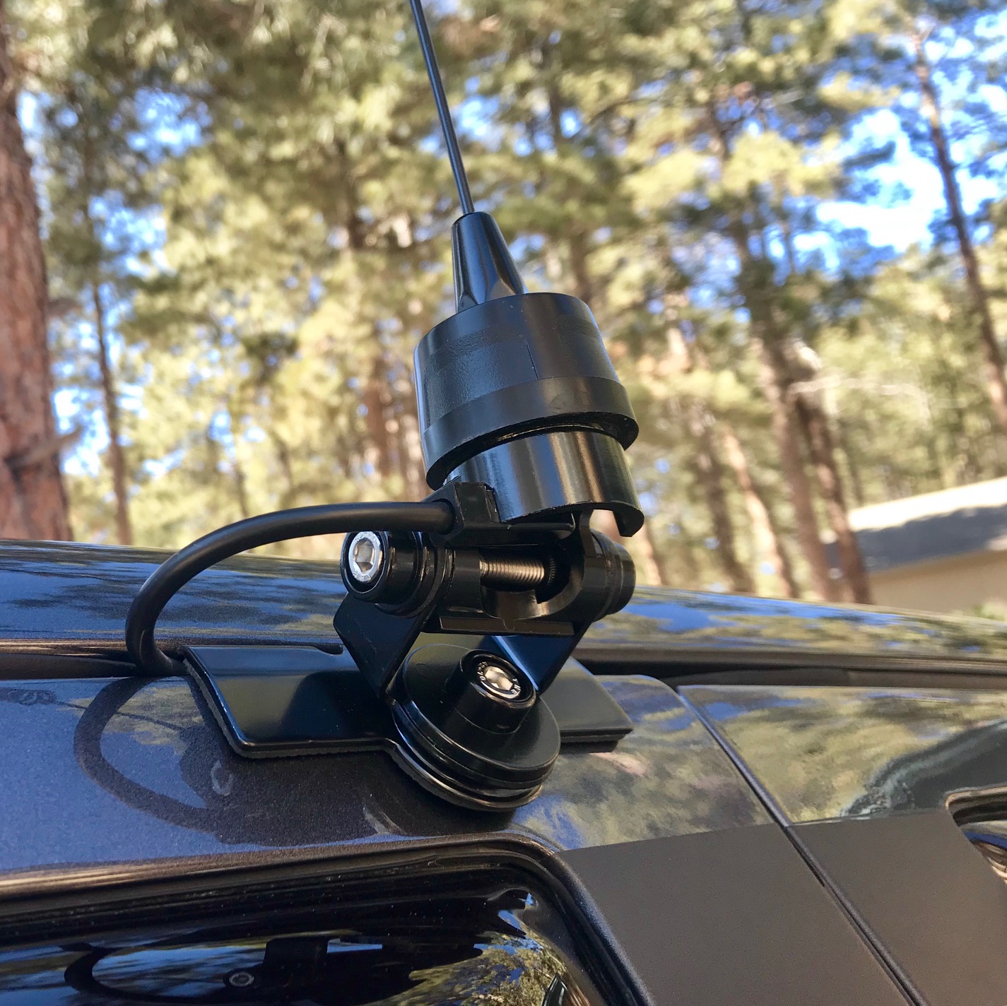 Window Mount Amateur Antenna